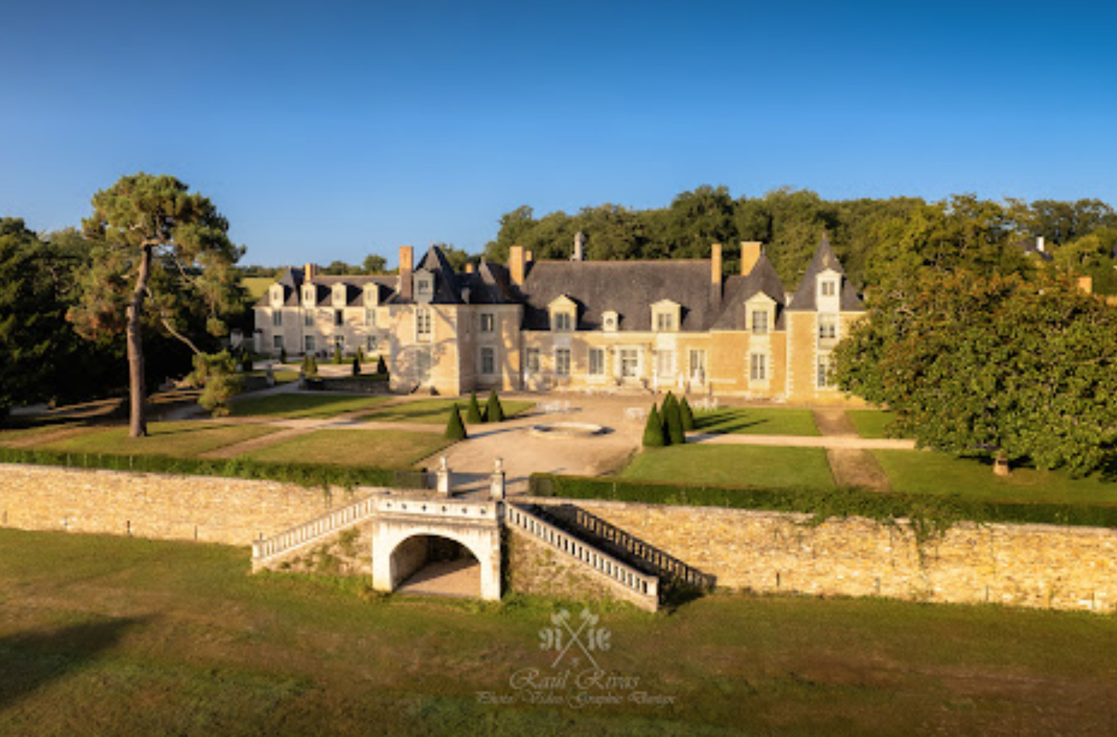 Le Château de la Perrière